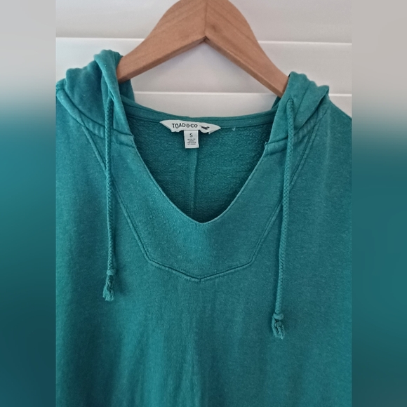 Toad&Co Epiq Poncho hoodie hemp cotton green - Picture 6 of 8